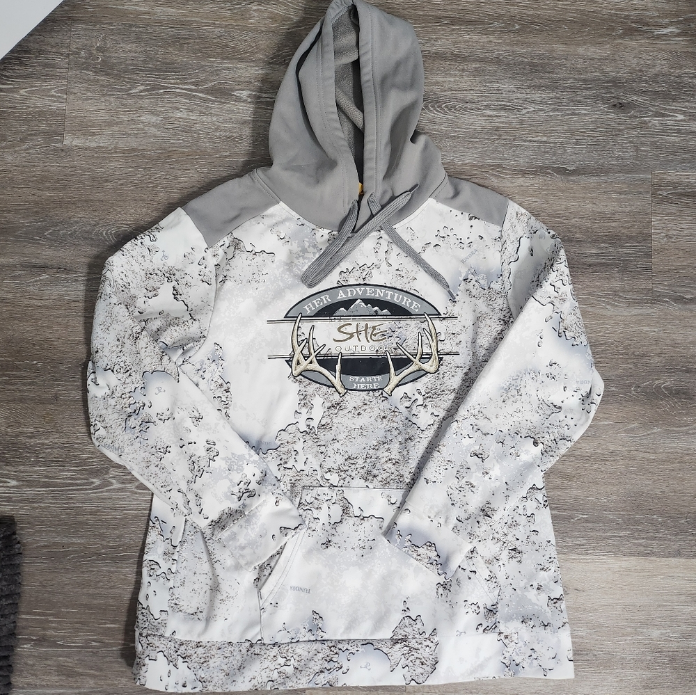 SHE Women's Tundra New Hoodie